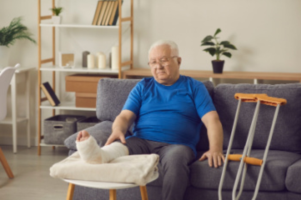 Broken Foot Symptoms and Treatment